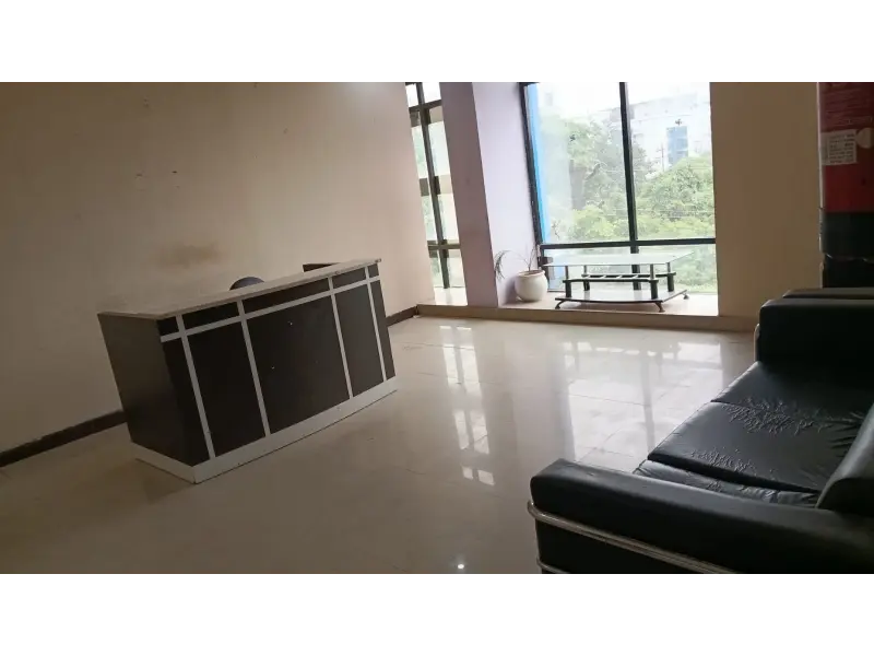 810252159_B 68 SEC 63 (1).webp